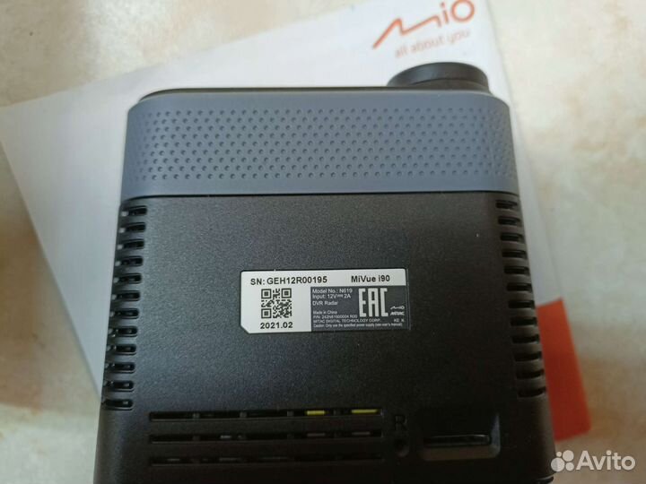 Mio mivue i90 Видеорегистратор + радар детектор