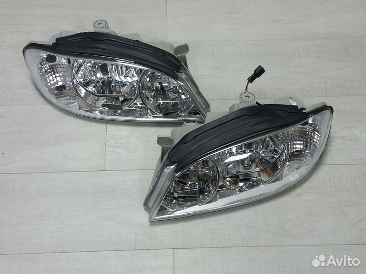 Фара новая KIA Spectra 2001