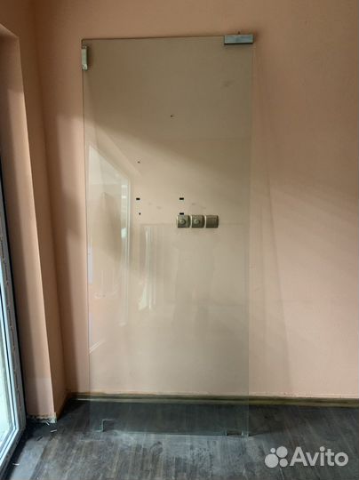 Дверь стеклянная входная бу