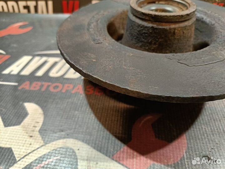 Тормозной диск задний левый Renault Megane 2 седан