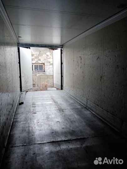 Полуприцеп рефрижератор Schmitz Cargobull SKO 24, 2000