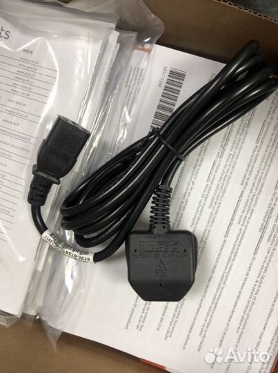 Кабель питания с Английской вилкой 1.8м