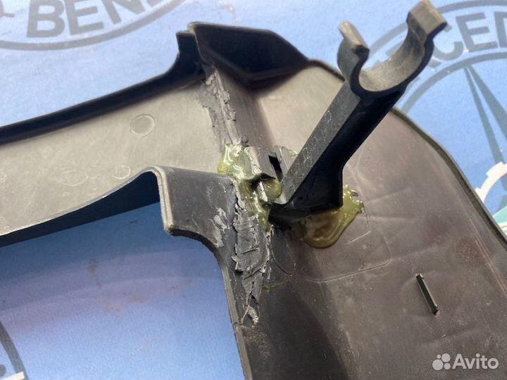 Крышка двигателя Mercedes-Benz Ml-Class W163