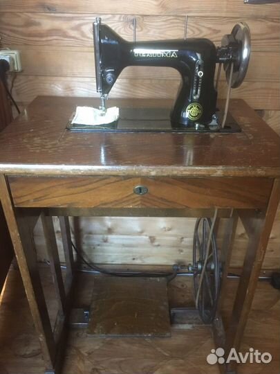 Швейная машина textima 32256 1001