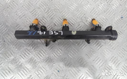 Топливная рампа бензиновая peugeot 406 (LSE18TJ02)