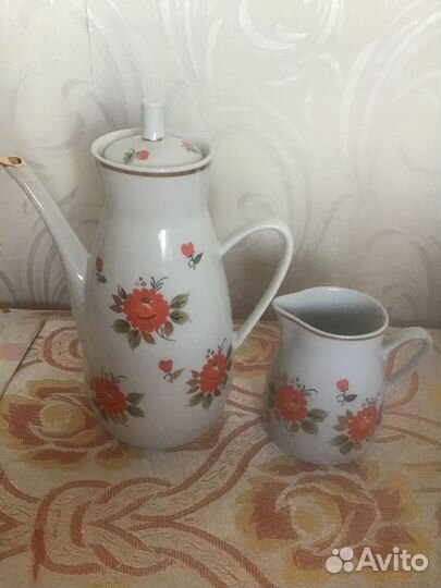 Кофейник и соусник. Полонский фарфоровый завод