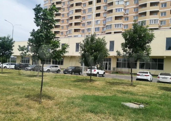 Продам помещение свободного назначения, 724 м²