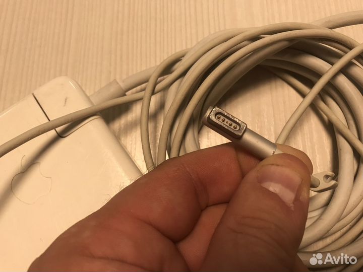 Блок питания macbook