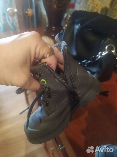 Ботинки детские 23 размер