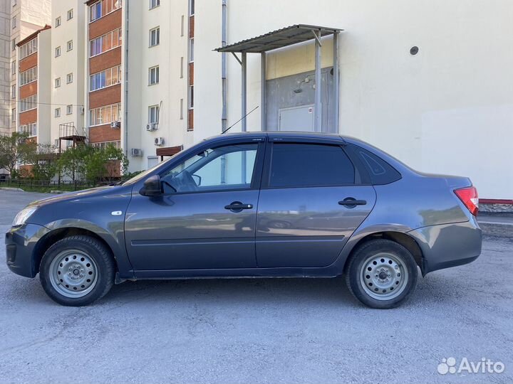 LADA Granta 1.6 МТ, 2018, 29 000 км