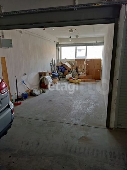 Машиноместо, 18 м²