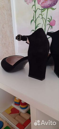 Туфли женские замшевые