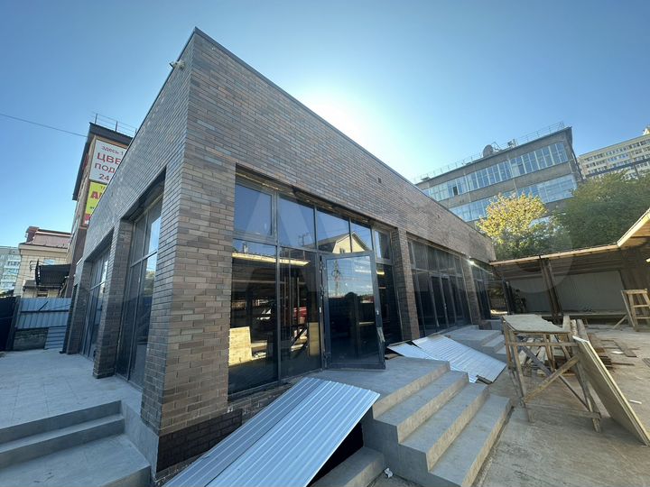 Первая линия, 12 - 175 м², остановка чайка