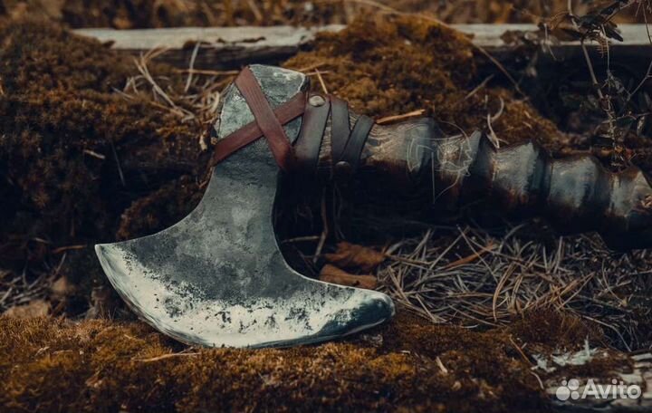 Топор кованый Акке