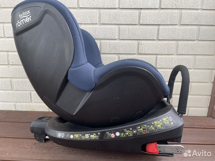 Автокресло britax romer dualfix 2R
