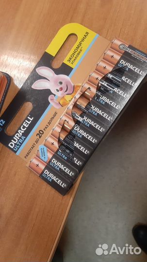 Powerbank, webcamera, батарейки,накопитель adata