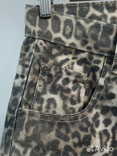 Джинсы Jaded London Faded Leopard