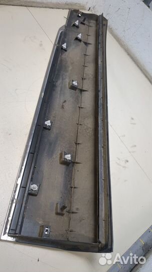 Молдинг двери левое переднее Volkswagen Tiguan