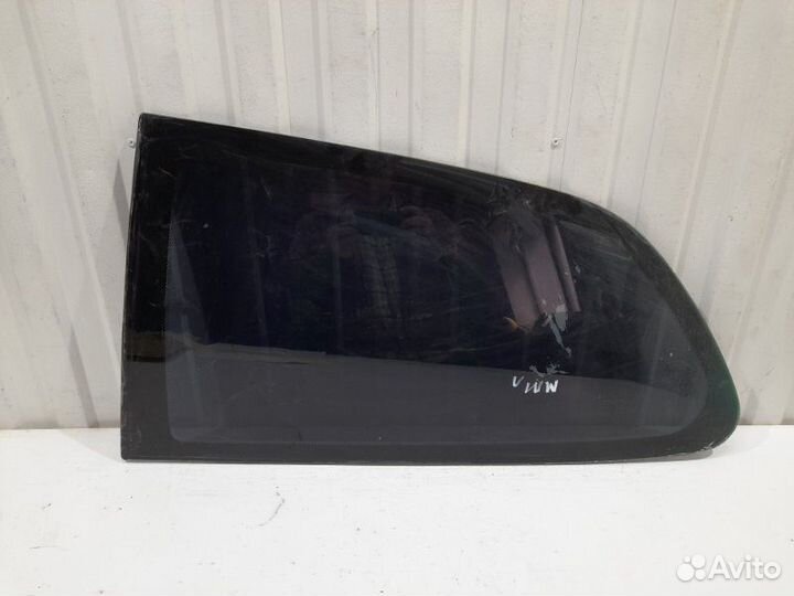 Стекло кузовное глухое левое Mitsubishi Mirage