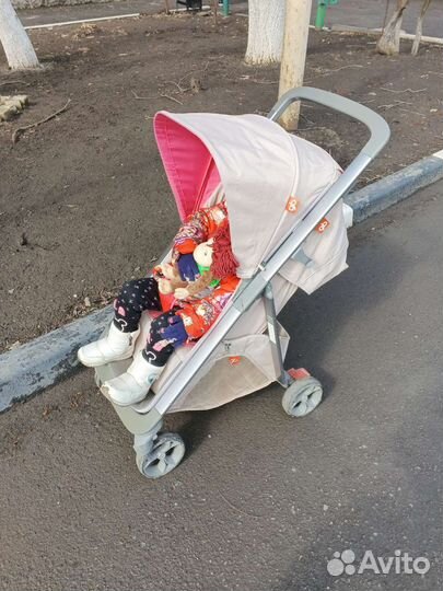 Прогулочная коляска