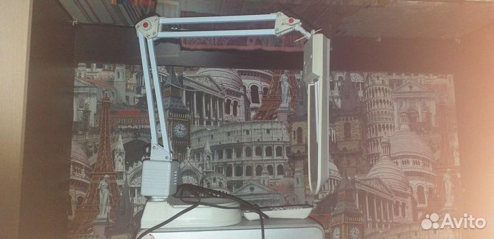 Лампа настольная светодиодная