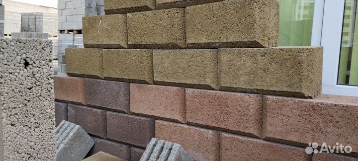 Блок с фаской,цветной