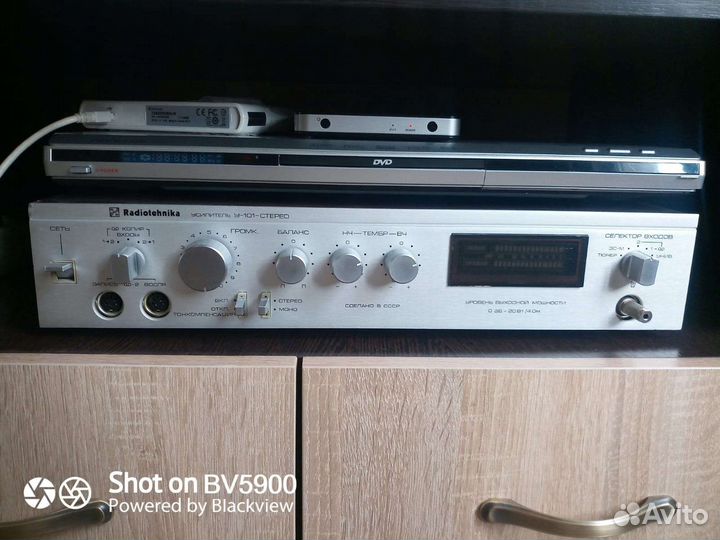 Усилитель радиотехника у 101 стерео с колонками