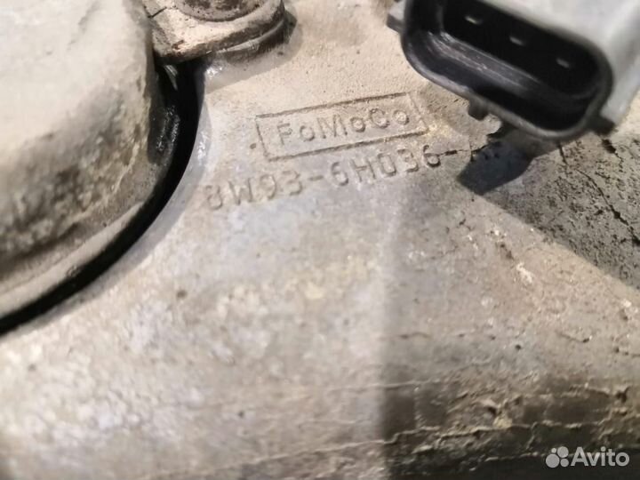 Крышка передняя Range Rover 5,0 и 5,0 S/C LR011216