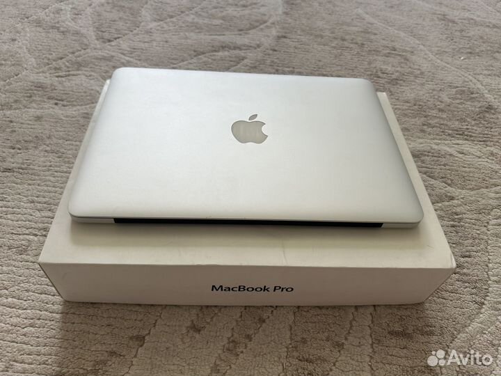 Macbook pro 13 2015 256 gb