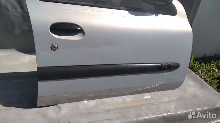 Дверь передняя правая Renault Symbol