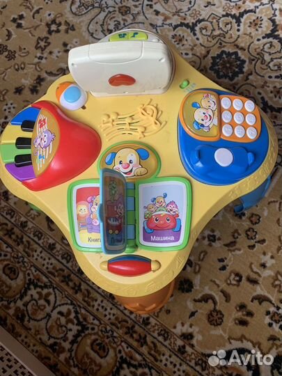 Интерактивный развивающий стол Fisher Price