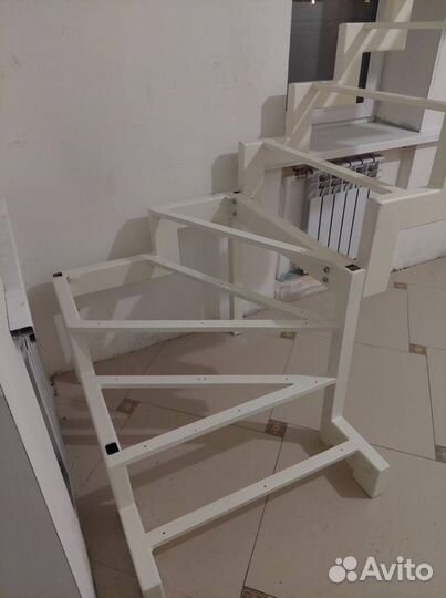 Лестница на второй этаж
