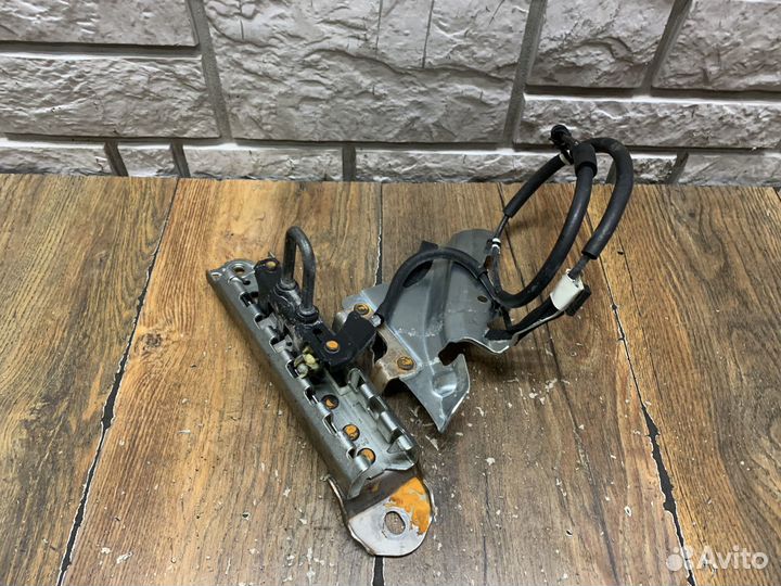 Land Cruiser Prado Салазки третьего ряда сидений