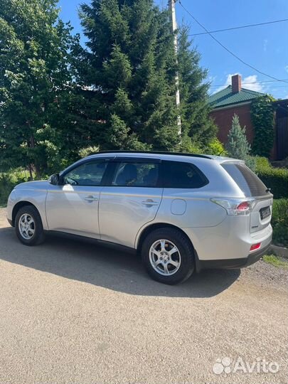 Mitsubishi Outlander 2.0 CVT, 2013, 88 250 км