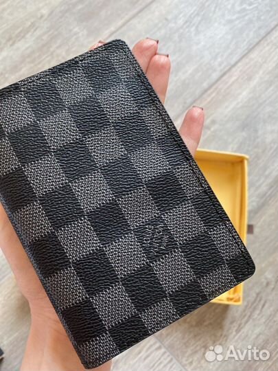 Обложка на паспорт louis vuitton