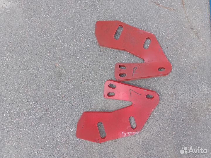 Кронштейн углоснима плуга kverneland kk073310