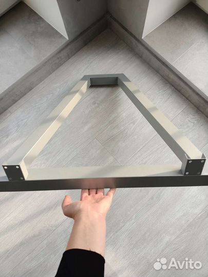 Опора/нога для стола или барной стойки новая