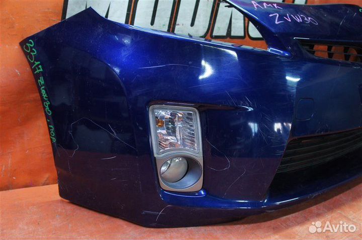 Бампер передний Toyota Prius ZVW30 2010