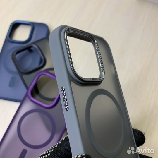 Чехол на iPhone 14 Pro MagSafe MetSafe серый