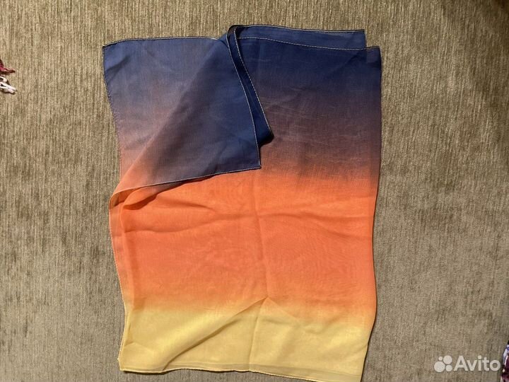 Шарфы и палантины