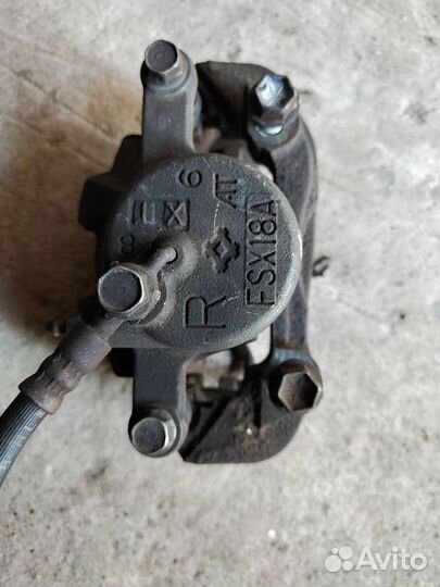 Суппорт toyota chaser