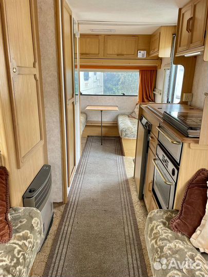 Прицеп-дача Sterling Eccles, 2000