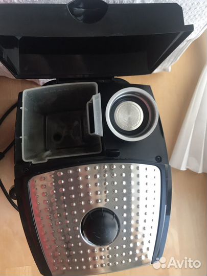 Кофеварка рожковая delonghi