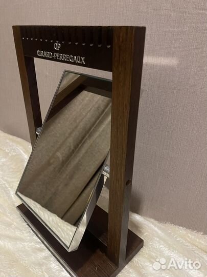 Зеркало Girard-Perregaux