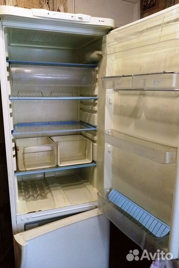 Холодильник Indesit 138