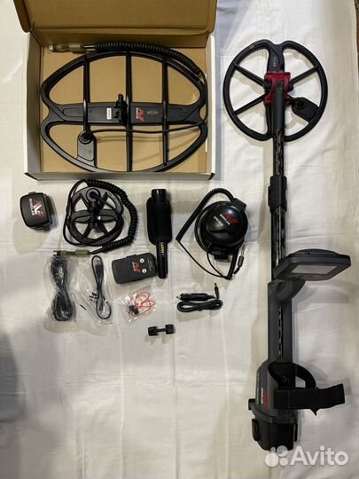 Металлоискатель Minelab ctx 3030 плюс все катушки