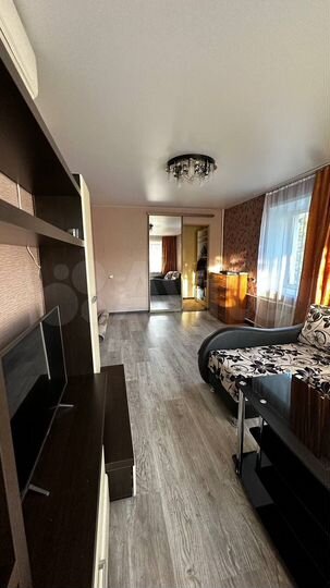 1-к. квартира, 32 м², 4/5 эт.