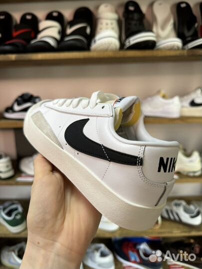 Кеды женские nike blazer белые