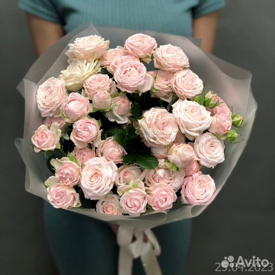 Пионовидные розы. Цветы