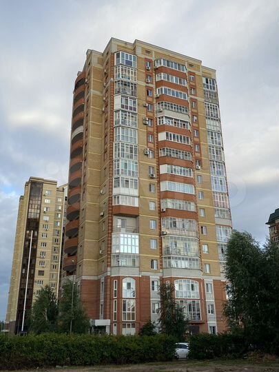 2-к. квартира, 65 м², 13/16 эт.